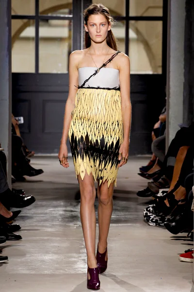 Look 36